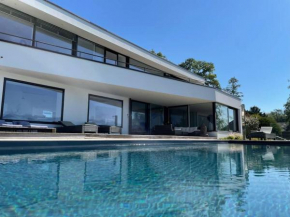 Luxury Villa with lake view Grandvaux